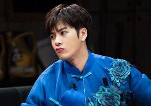 王嘉尔最新爆料新闻内容,揭秘娱乐圈不为人知的幕后故事